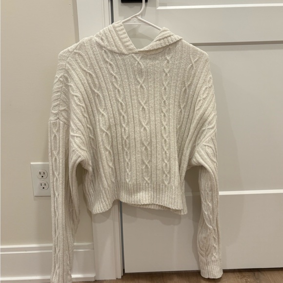 ALO Yoga Cable Knit Winter Bliss Hoodie - Picture 2 of 8